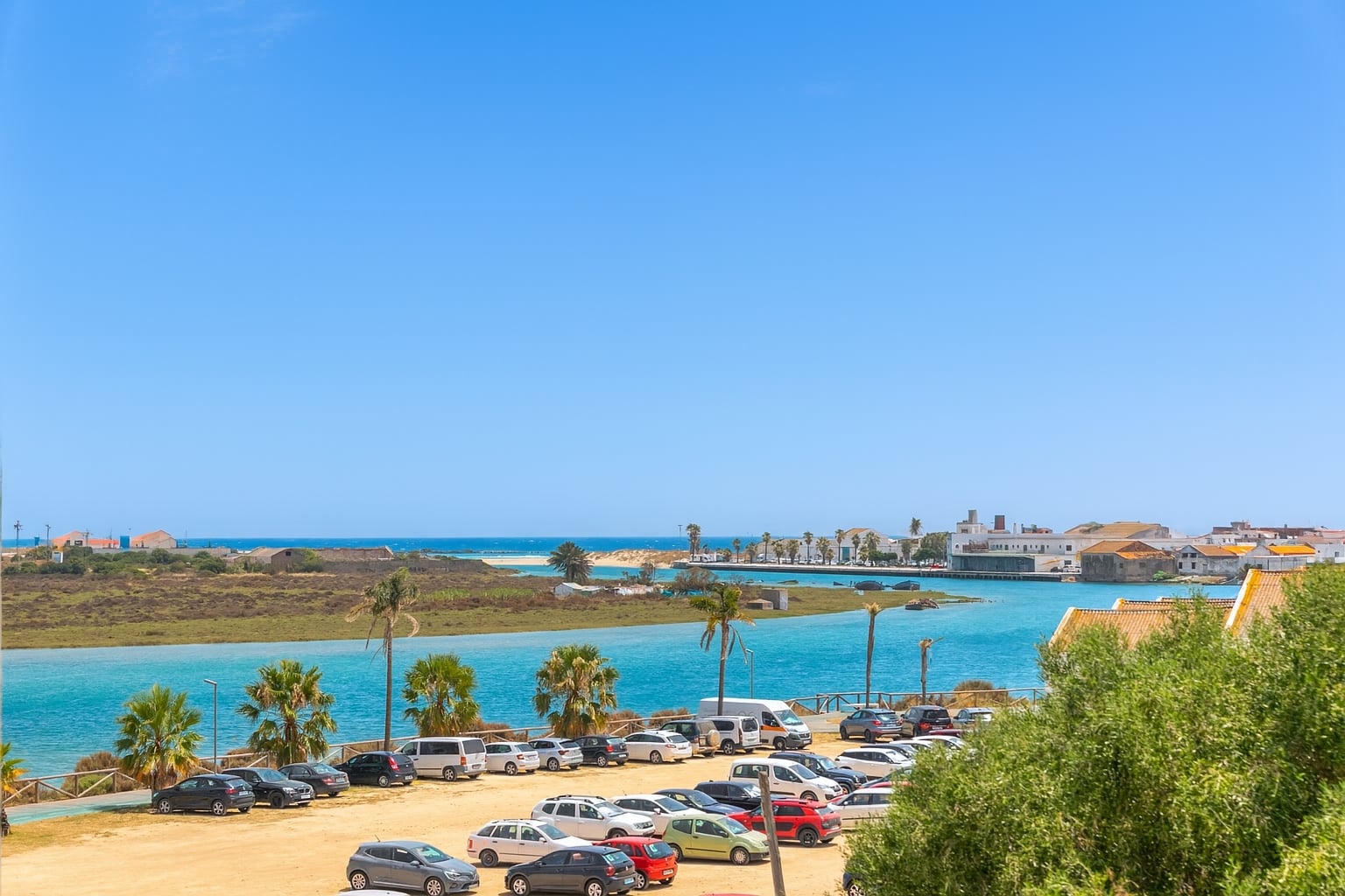 Ático con terraza y vistas a la marisma — foto 8