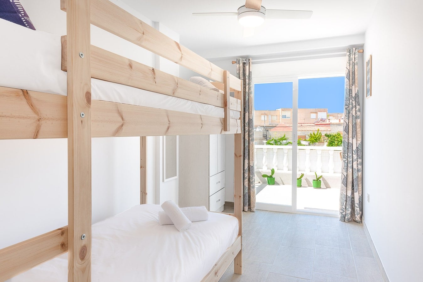 Bungalow Blue Dream 4 -Sea views, terrace and pool — foto 5