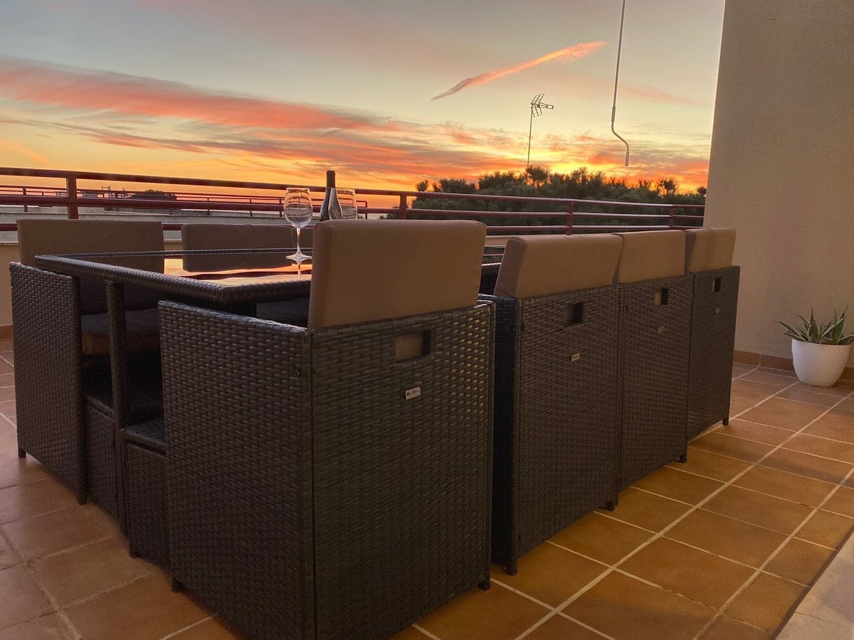 Frente al mar en Los Caños: Terraza y piscina — foto 21