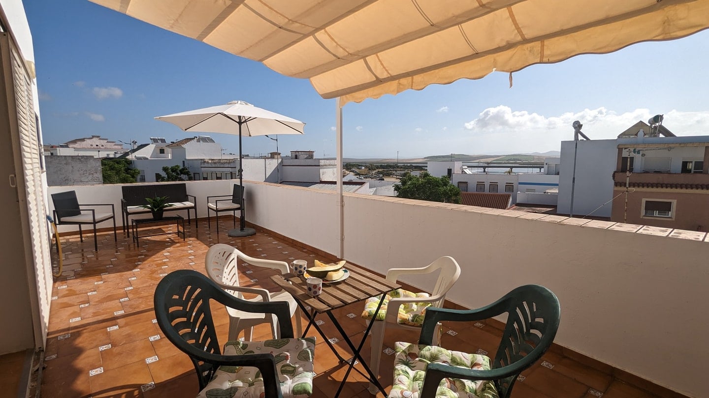 Ático Levante: Terraza frente a las marismas — foto principal