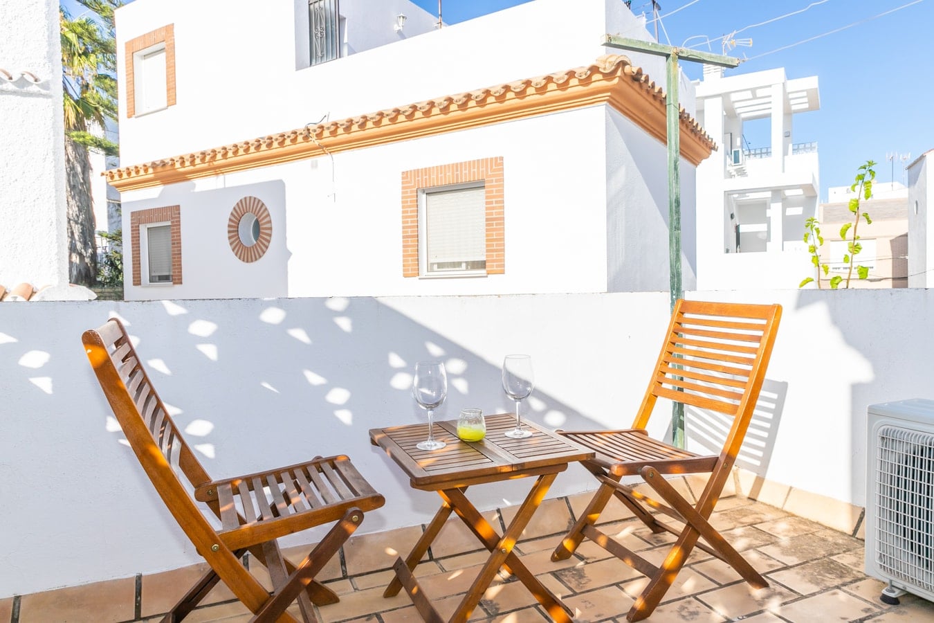 Casa Marinero: Patio andaluz en pleno Barbate — foto 3