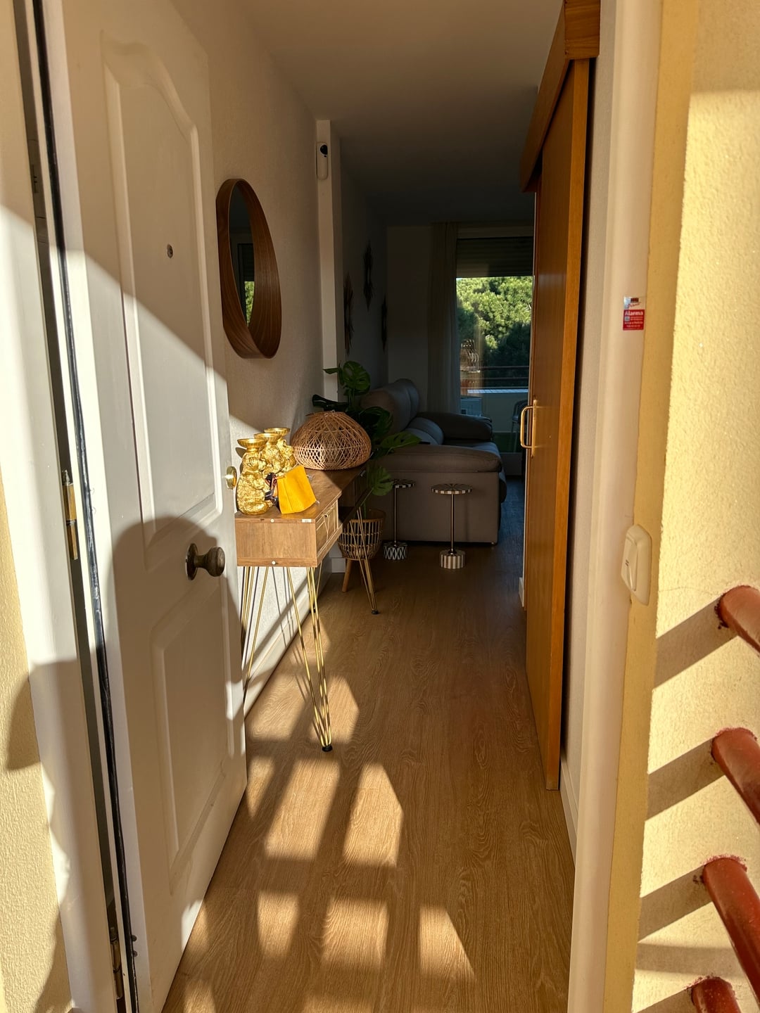 A pie de playa: piscina, sol y calma — foto 8