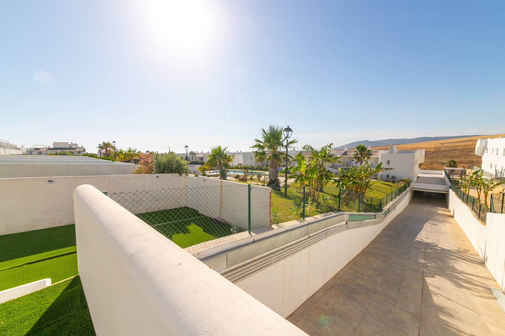 Terraza al sol y atardeceres en Zahara — foto 18