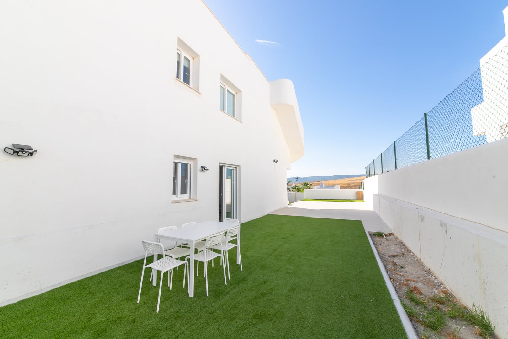 Terraza al sol y atardeceres en Zahara — foto 17
