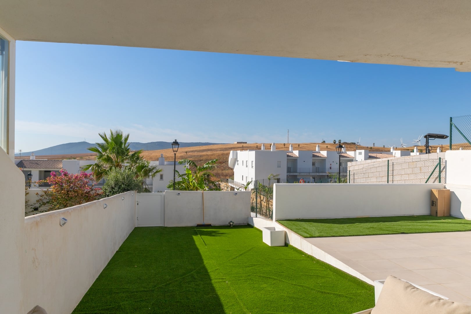 Terraza al sol y atardeceres en Zahara — foto 24