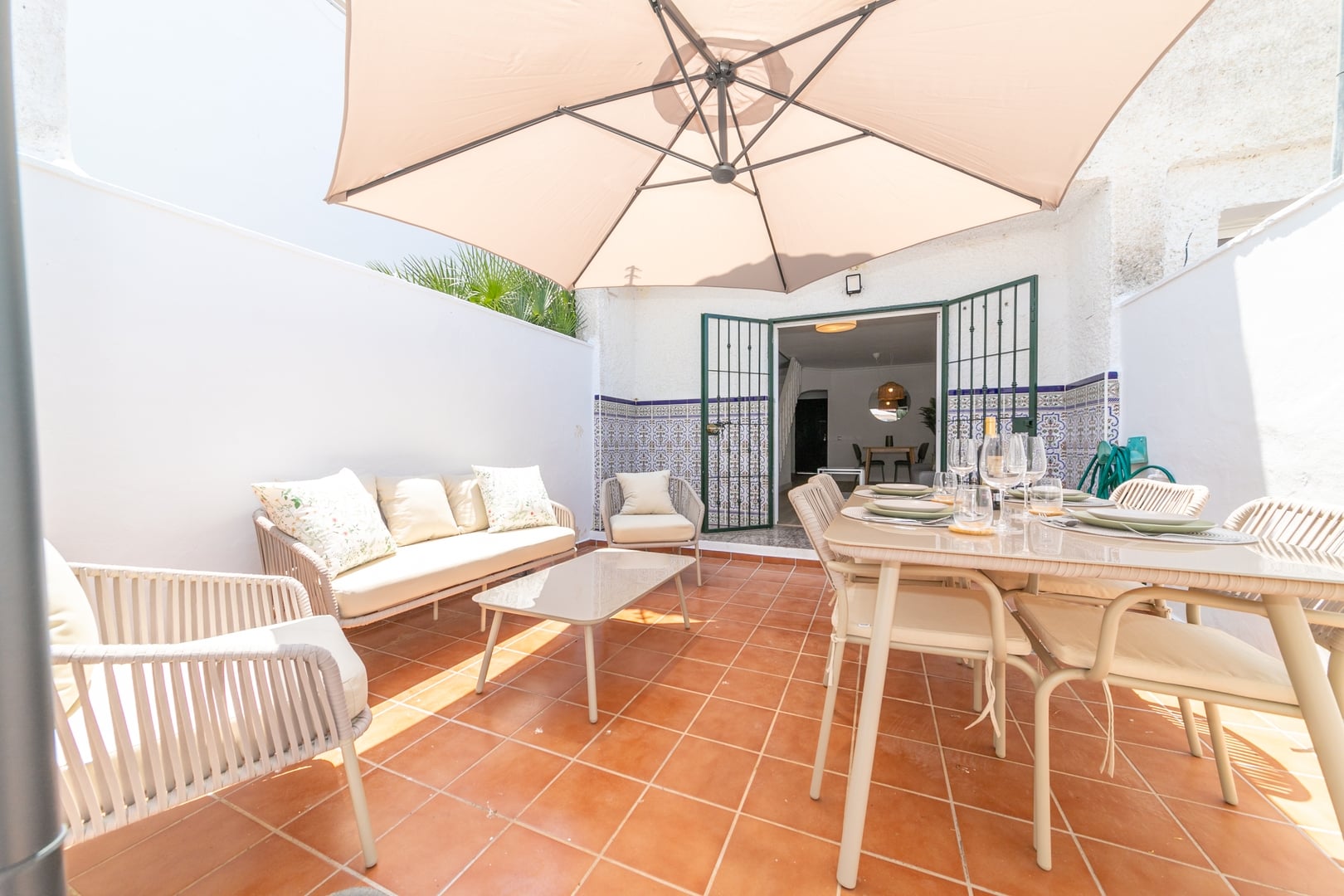 Patio andaluz en Zahara, a pasos de la playa — foto 13