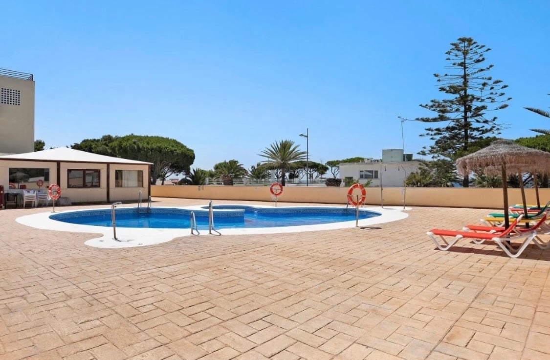 Magnífico Duplex en Caños con Jardín y piscina — foto 15
