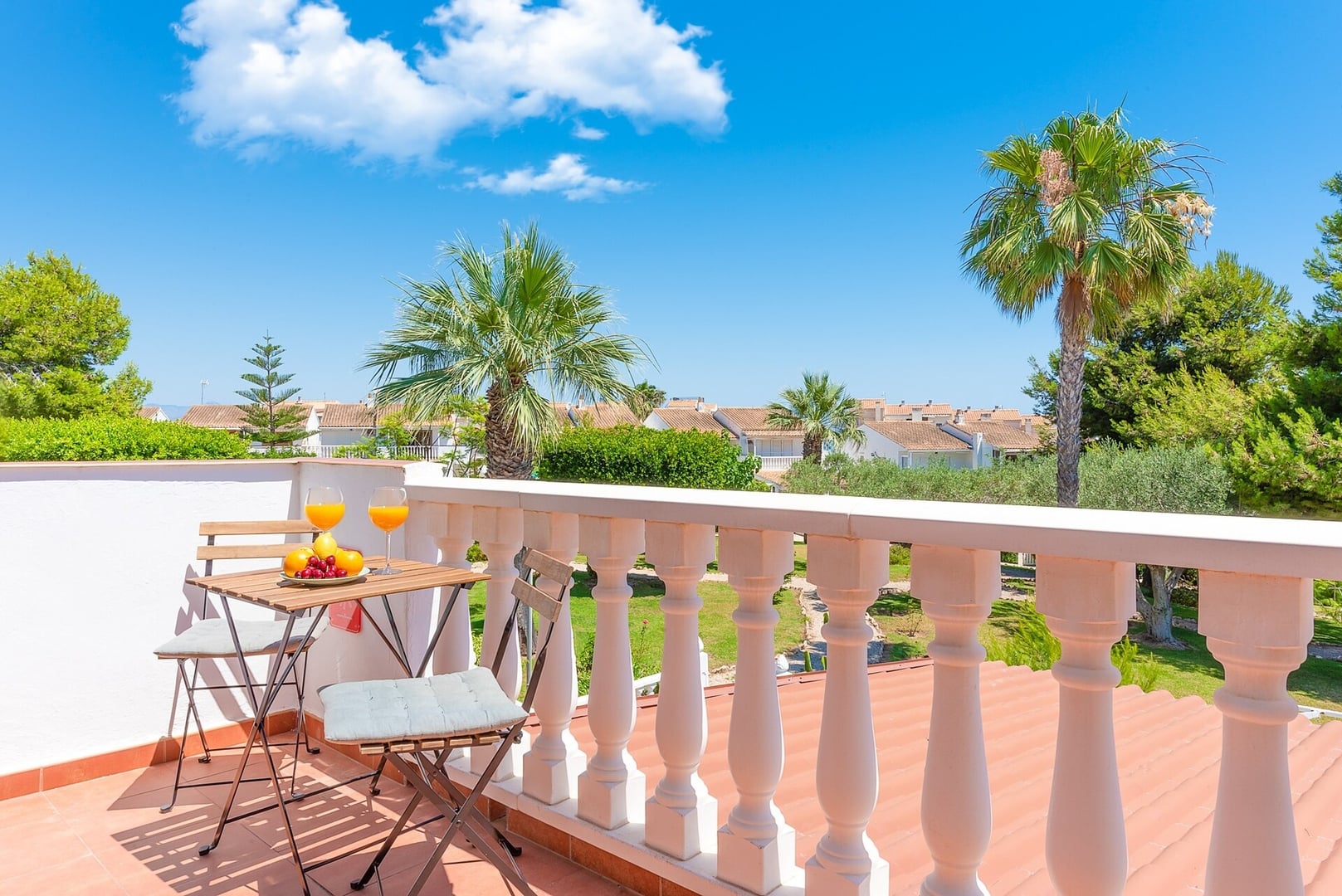 Apartamento top: vistas al mar, balcón y piscina — foto 15