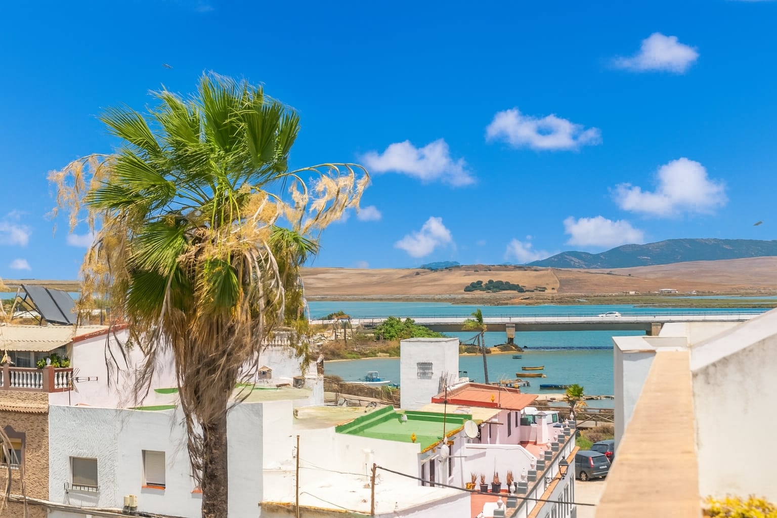 Ático con terraza y vistas a la marisma — foto 5
